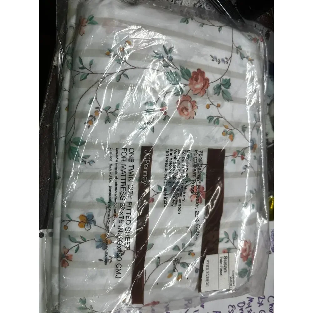 VTG JCPenney Twin Fitted Sheet Susan Floral